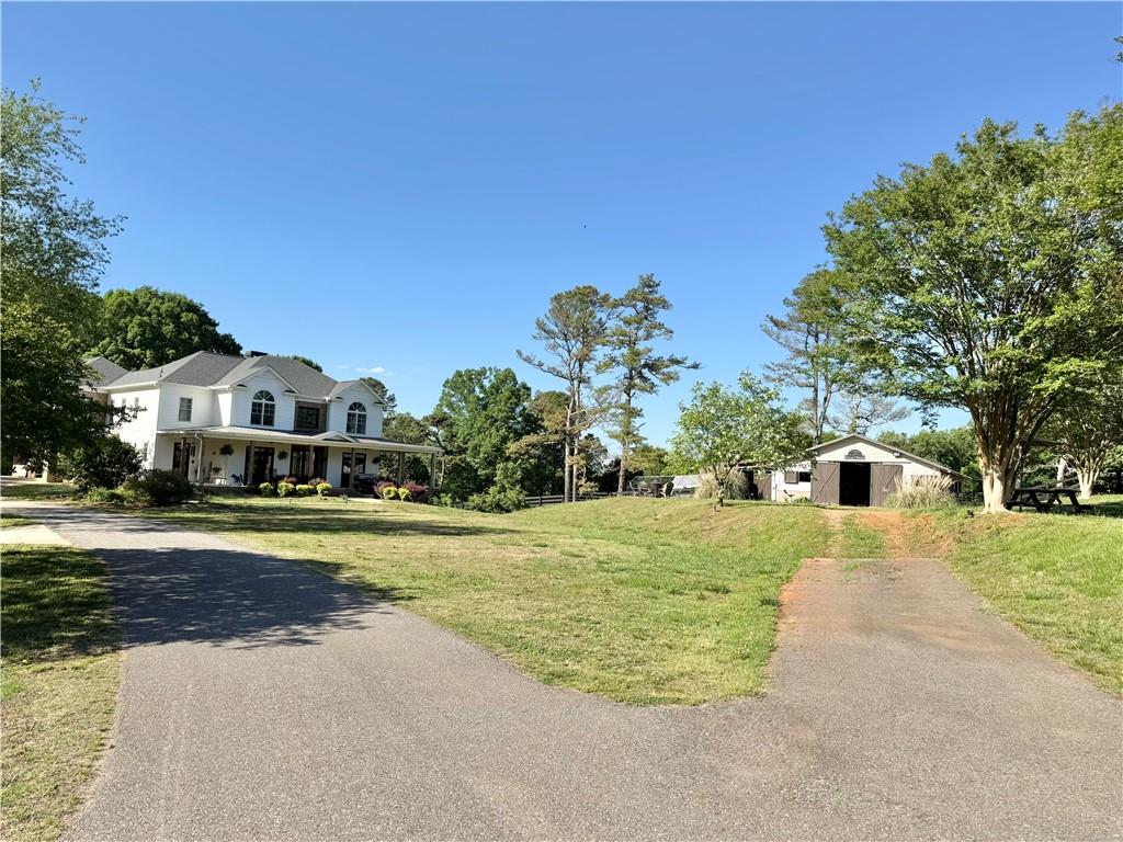3535 Dr Bramblett Road
