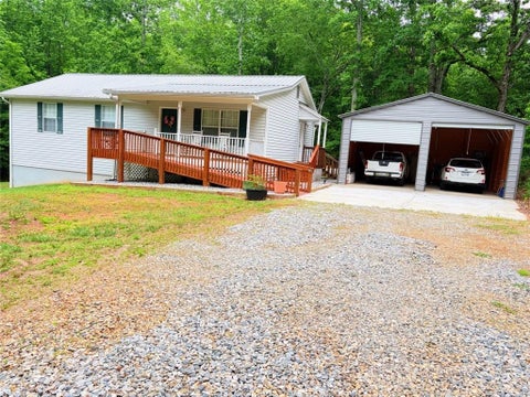 Homes For Sale - 5950 Mayfield Lane<br/> Cumming, GA 30041