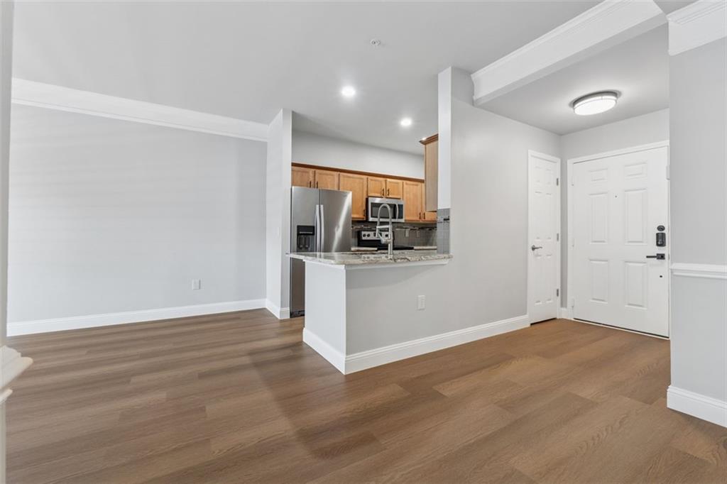 2700 PINE TREE Road NE 1115