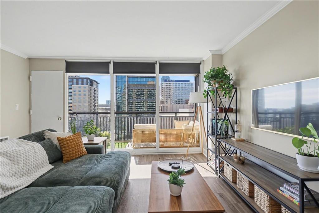 620 Peachtree Street NE 908