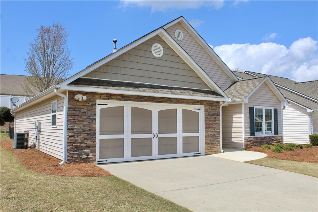 524 Triumph Way, Winder, Georgia image 2