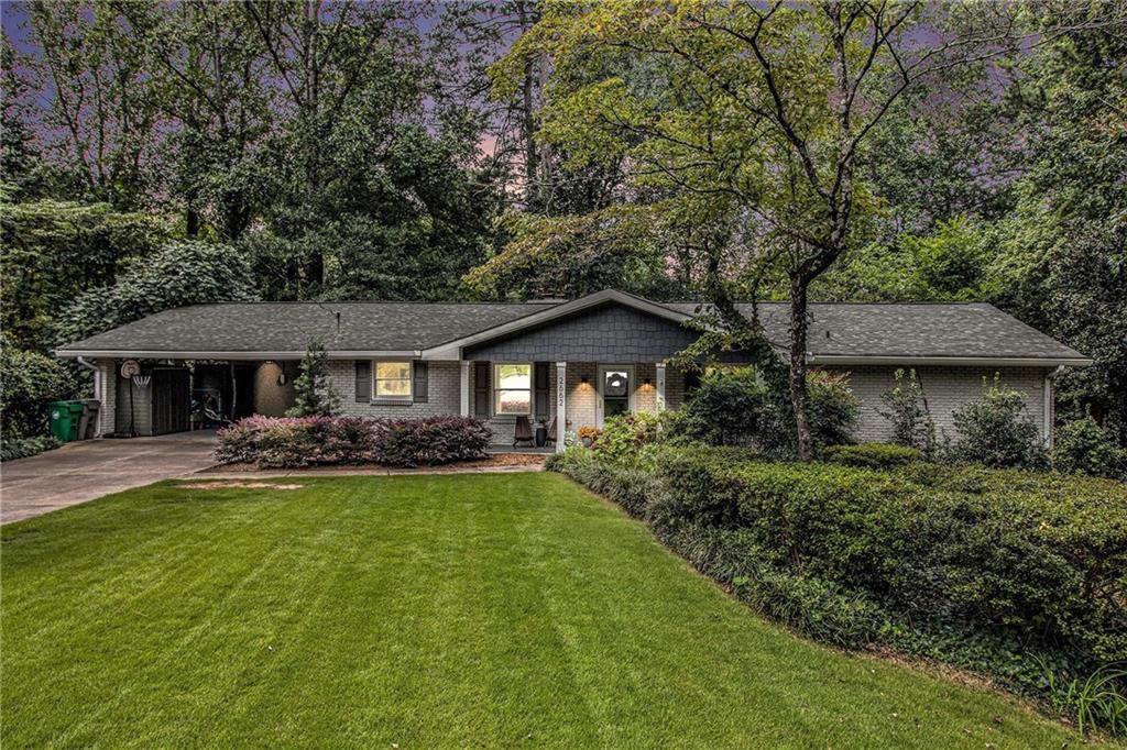 2662 Foster Ridge Road NE