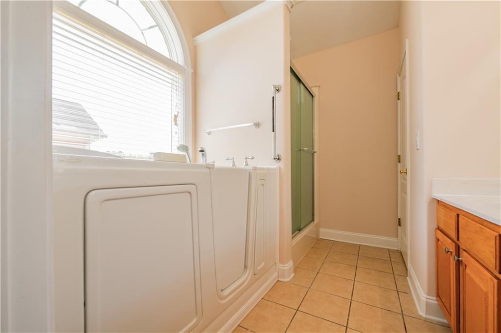 8531 Spivey Village Trail, Jonesboro, Georgia image 25