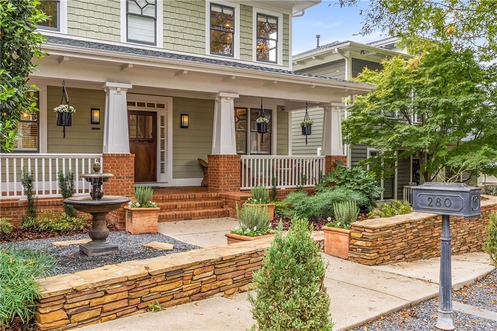 280 Sutherland Place NE