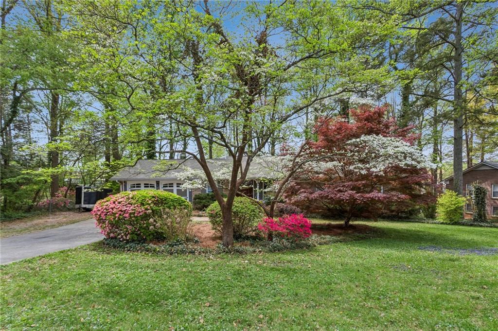 2510 Monterey Drive NE