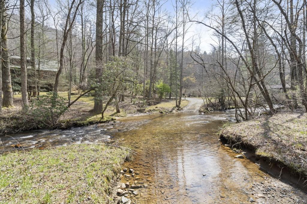 77 Old Covered Bridge Road