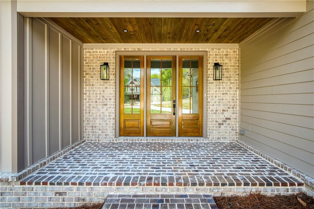 5535 Chestatee Landing Way