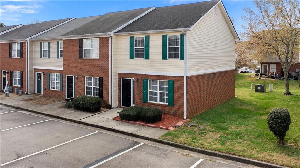 40 Princeton Glen Court