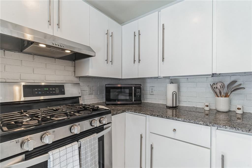 549 NE Parkway Drive, Atlanta, Georgia image 14