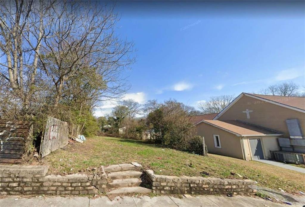 655 NW Paines Avenue, Atlanta, Georgia image 2