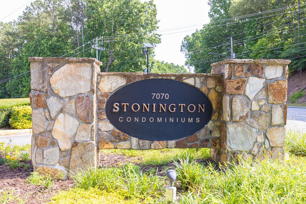 7307 Cardigan Circle, Sandy Springs, Georgia image 31