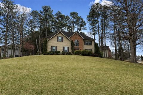 Homes For Sale - 3015 Dacula Oaks Drive<br/> Dacula, GA 30019