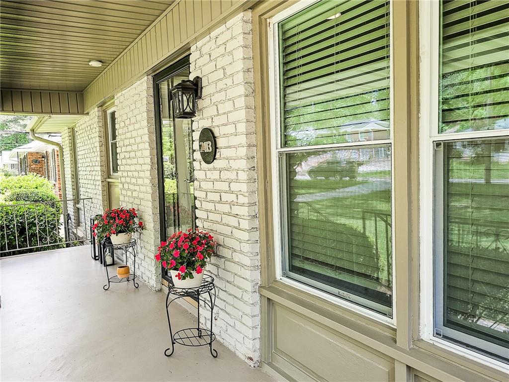 2413 Hunting Valley Drive, Decatur, Georgia image 7