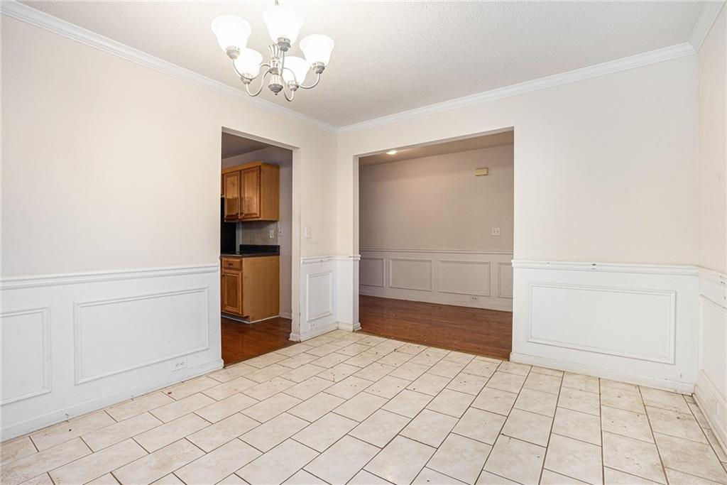 1915 Cornerstone Pass