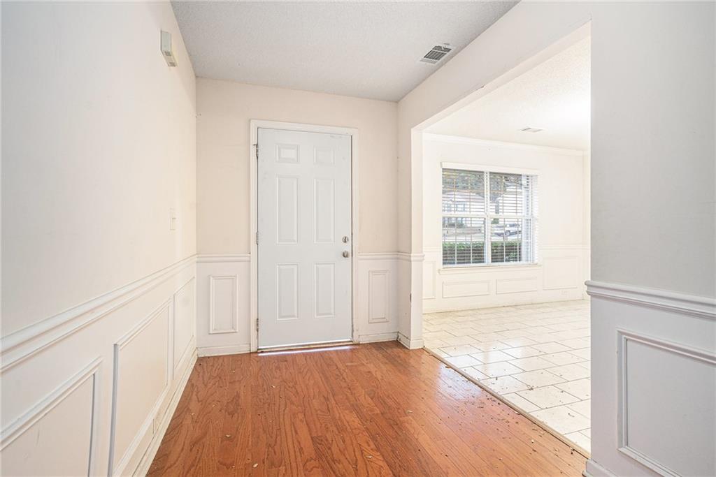 1915 Cornerstone Pass