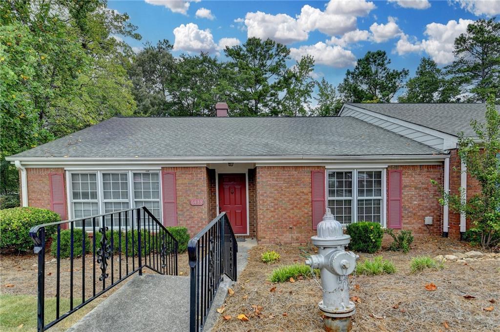 6433 Deerings Lane