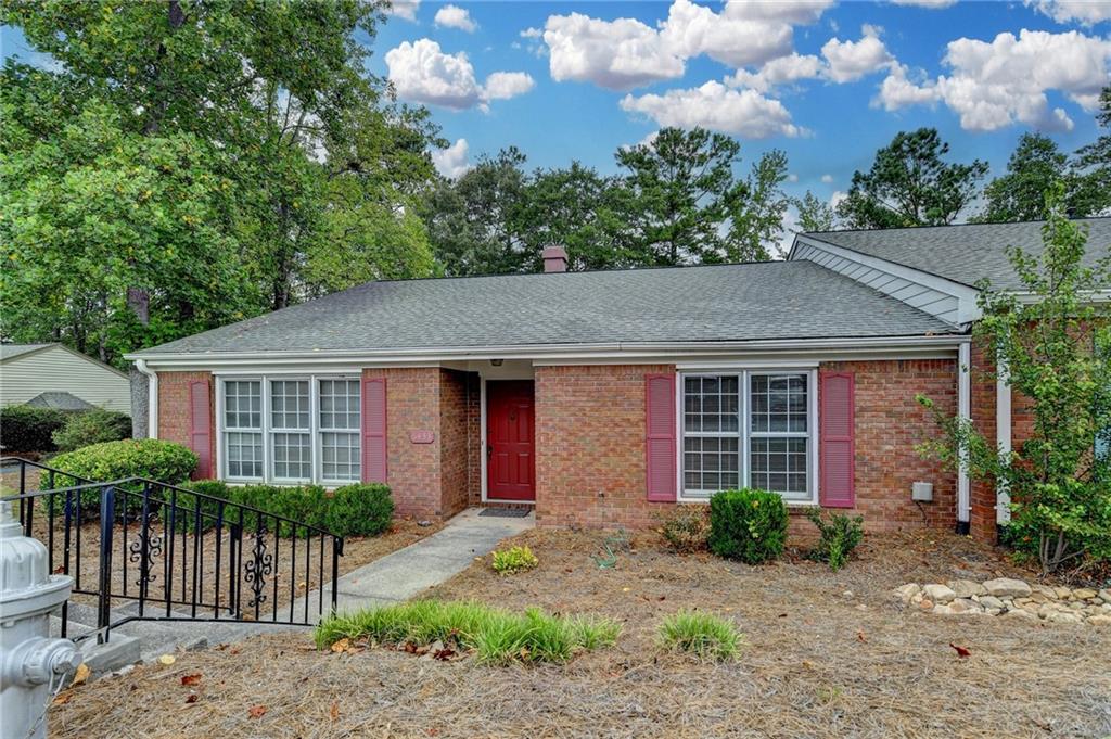 6433 Deerings Lane