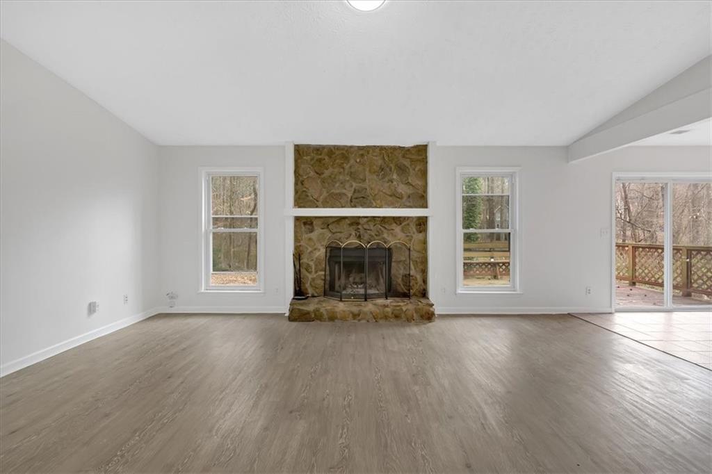 815 Oxford Hall Drive, Lawrenceville, Georgia image 7