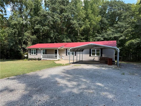Homes For Sale - 435 S Unity Grove Road<br/> Locust Grove, GA 30248
