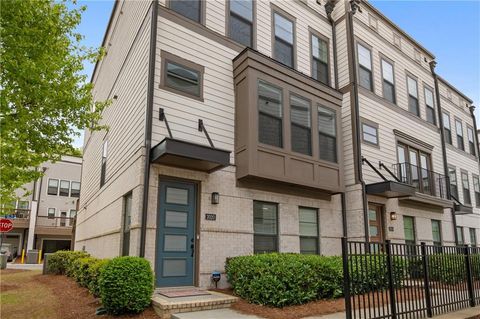 Townhouse For Sale - 2020 Holtz Lane<br/> Atlanta, GA 30318