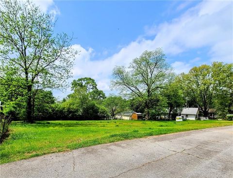 Vacant Land For Sale - 425 Church St<br/> Buford, GA 30518