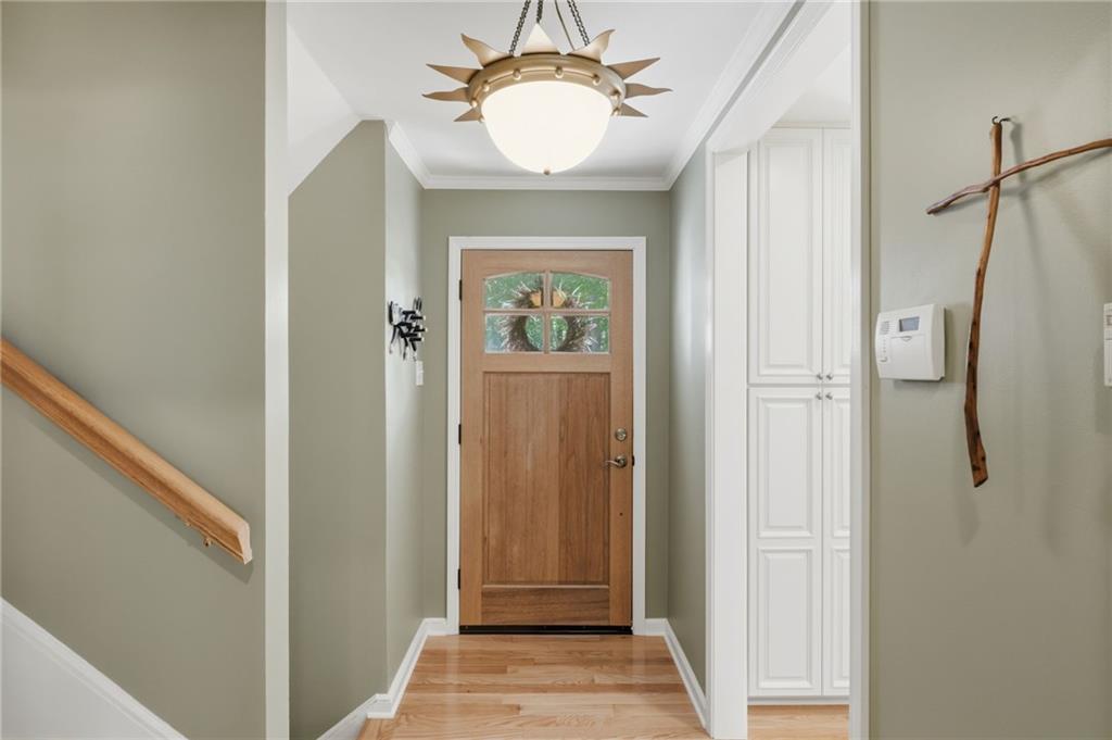2360 Honeysuckle Lane SE