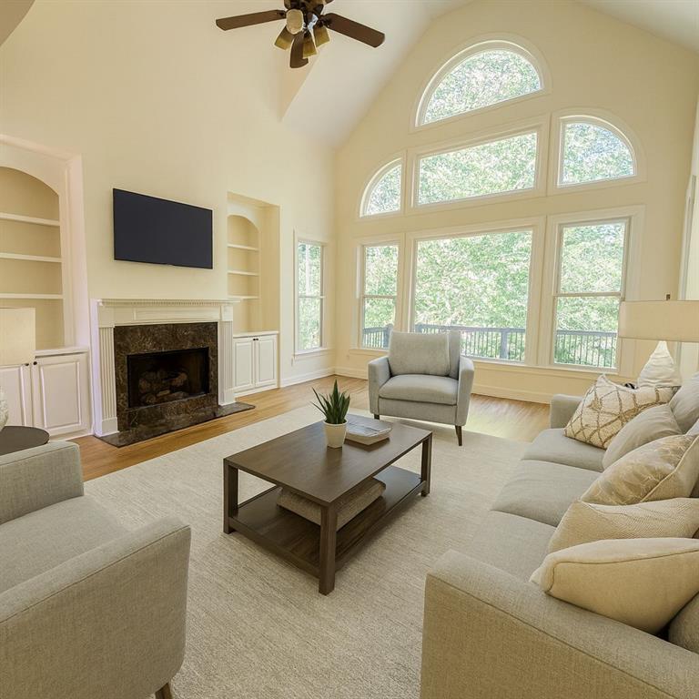 4265 Lansmoore Crossing