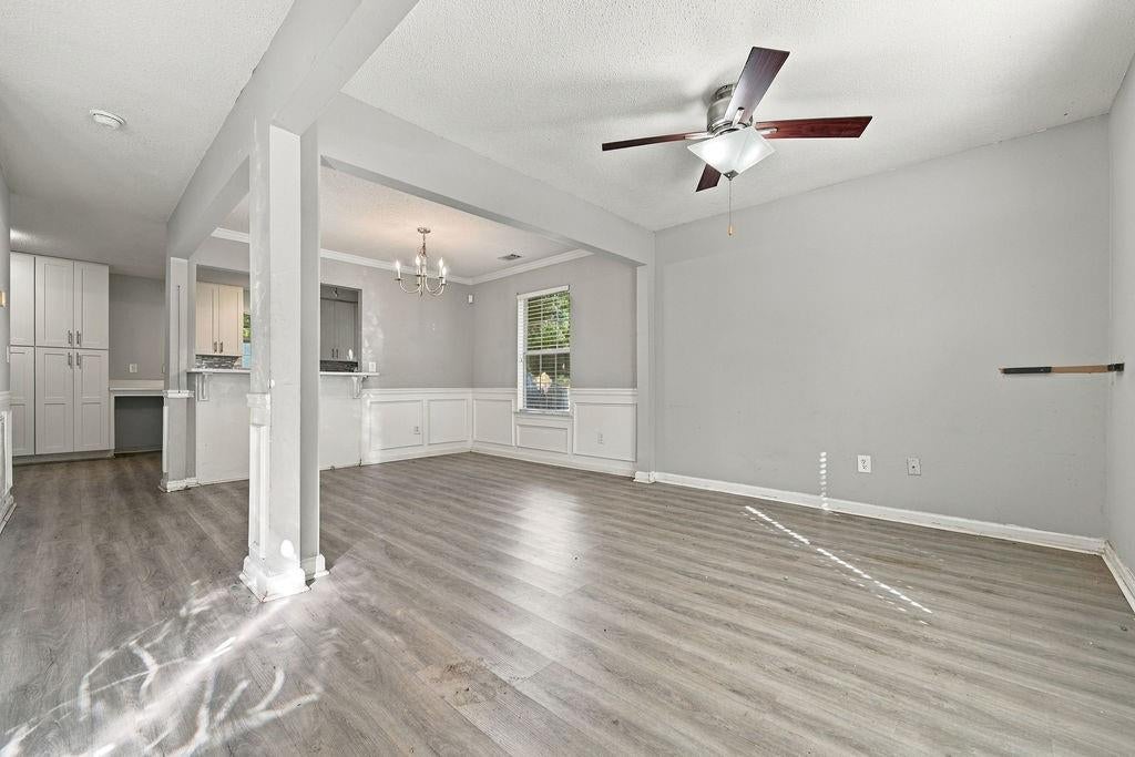 242 Bonnes Drive