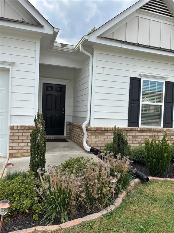 8 Kayla Drive NW
