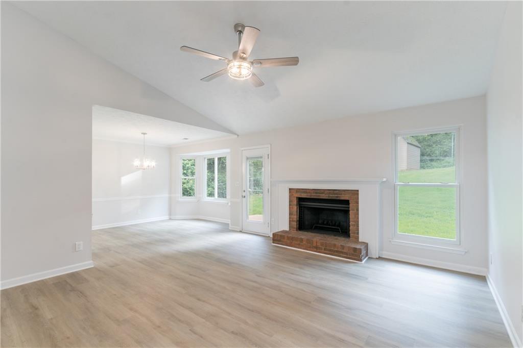 1333 Trailwater NW