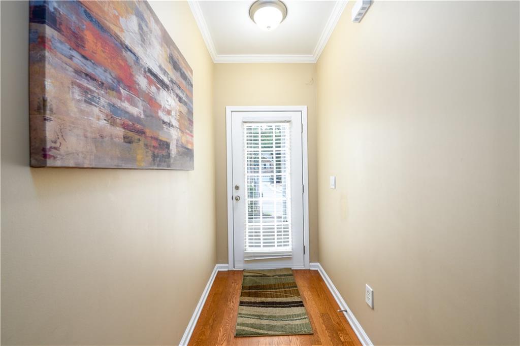 559 Woodland Park Terrace