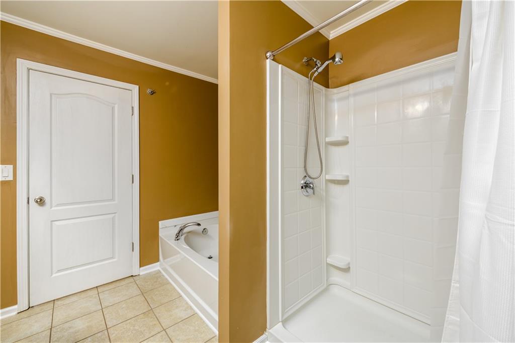 559 Woodland Park Terrace, Lawrenceville, Georgia image 20