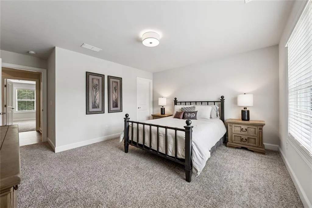 Canton, Georgia 30115, United States, 5 Bedrooms Bedrooms, ,5 BathroomsBathrooms,Residential,Active,142594