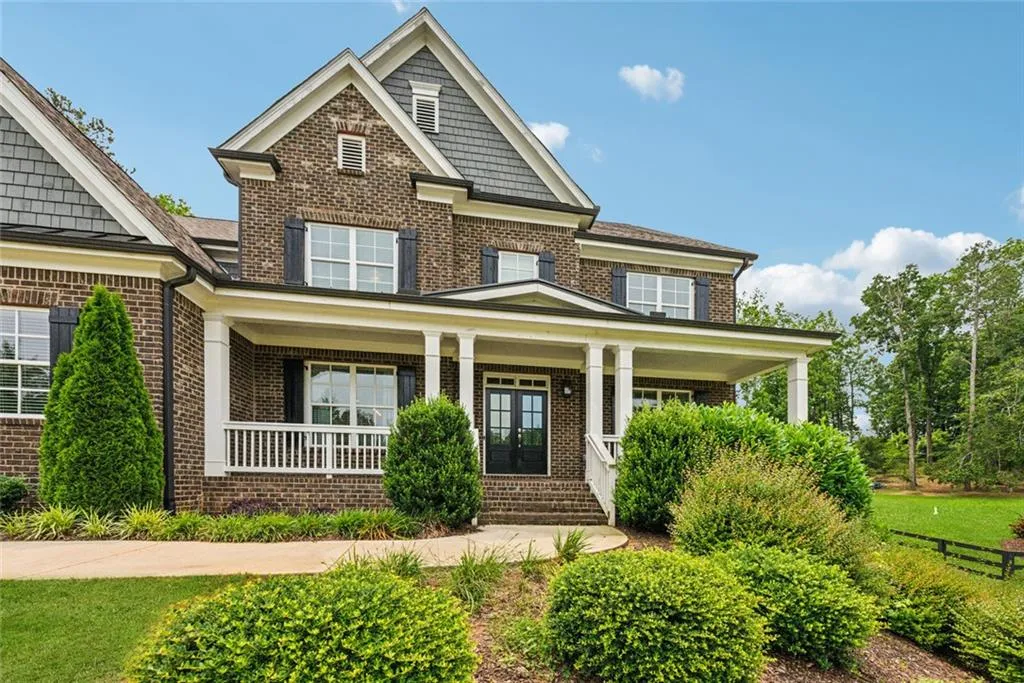 Canton, Georgia 30115, United States, 5 Bedrooms Bedrooms, ,5 BathroomsBathrooms,Residential,Active,142594