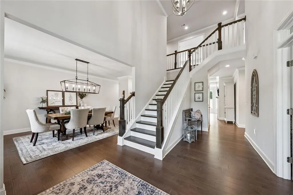 Canton, Georgia 30115, United States, 5 Bedrooms Bedrooms, ,5 BathroomsBathrooms,Residential,Active,142594