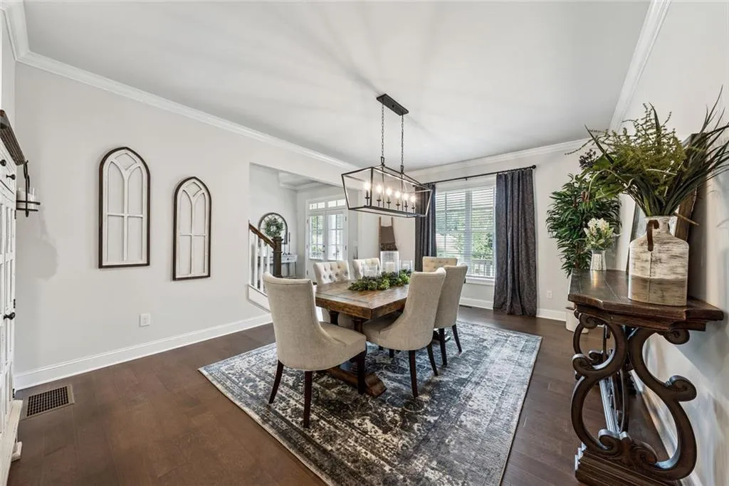 Canton, Georgia 30115, United States, 5 Bedrooms Bedrooms, ,5 BathroomsBathrooms,Residential,Active,142594