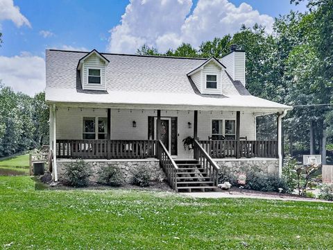 204 A Donald Road Canton GA 30114