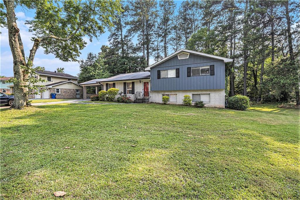 6085 Dunbritan Lane