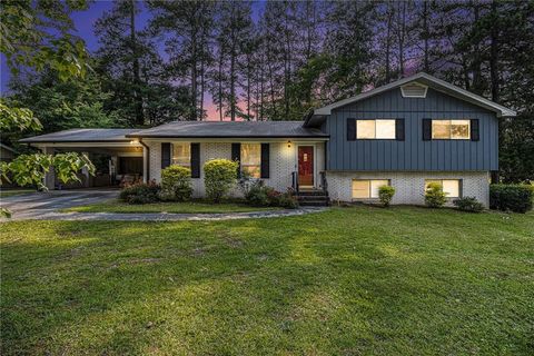 6085 Dunbritan Lane Atlanta GA 30349