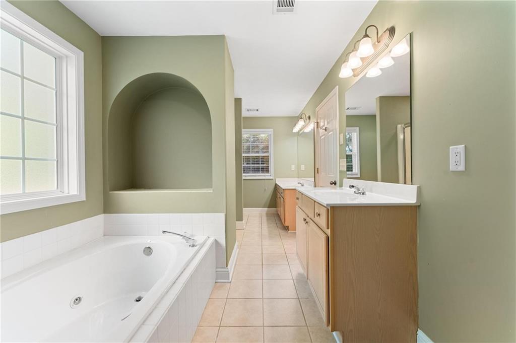 4572 Mulberry Fields Lane, Auburn, Georgia image 24