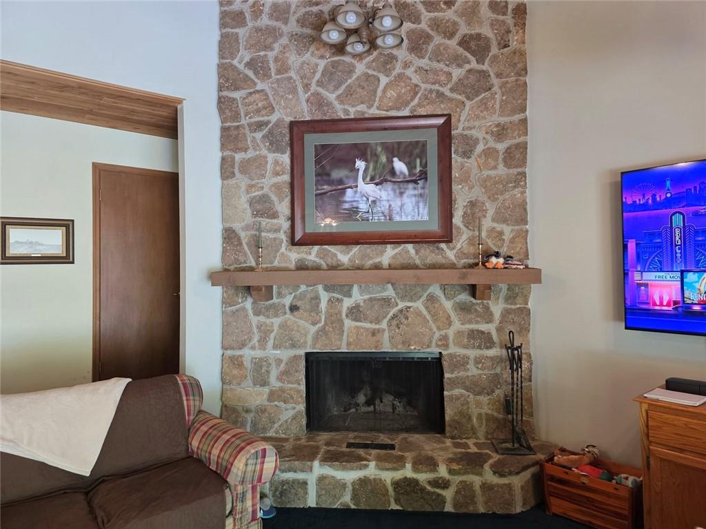 231 Laurelwood