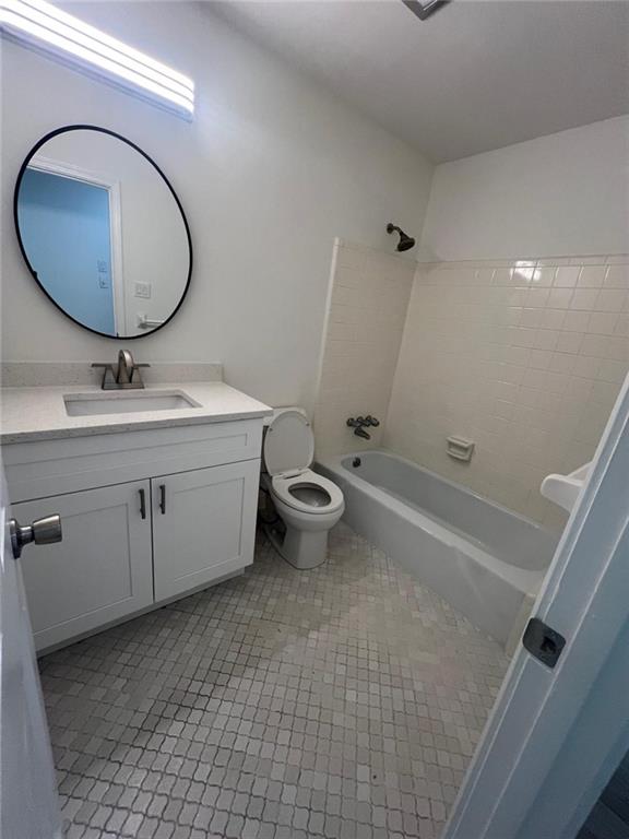 WOODLAND TRAILS - Residential Lease
