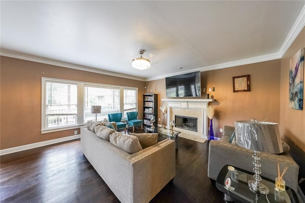 2684 Mountain Oaks Court