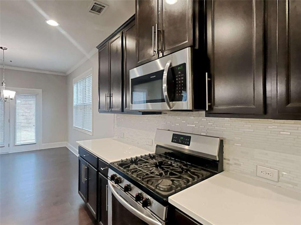 4138 Sparta Boulevard