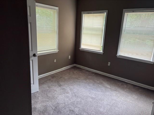 2005 Lois Place NW