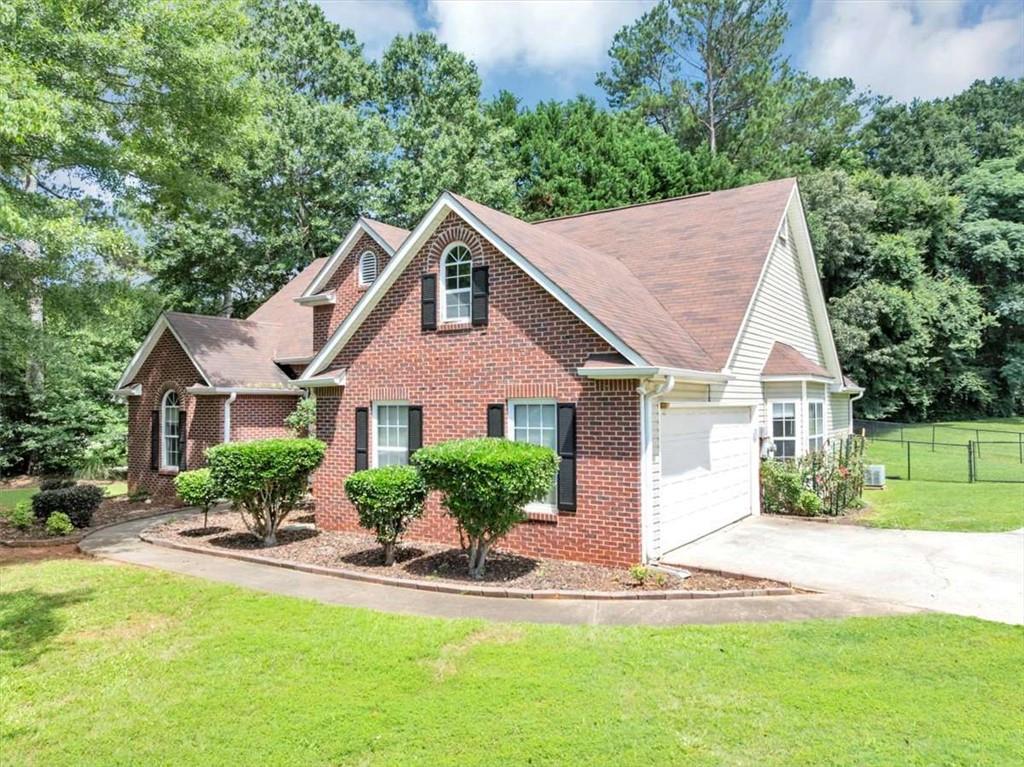 401 Crosshaven Way