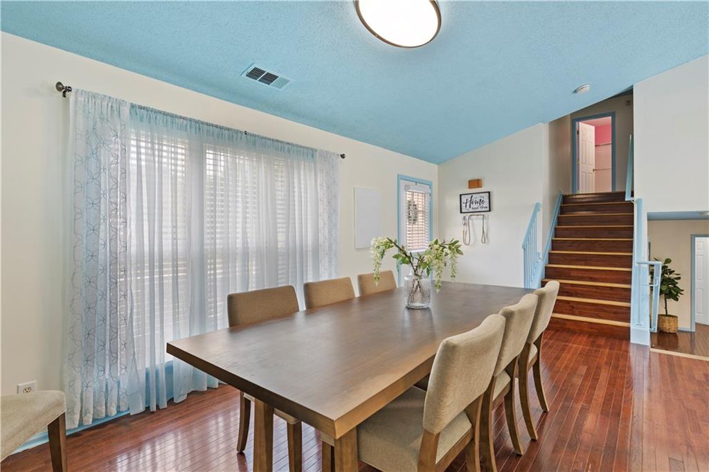 3733 Heyford Court