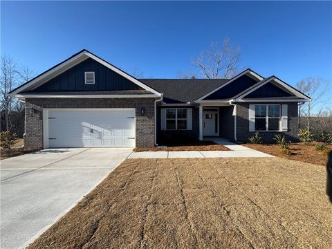 Homes For Sale - 3340 Trevi Trail<br/> Douglasville, GA 30135