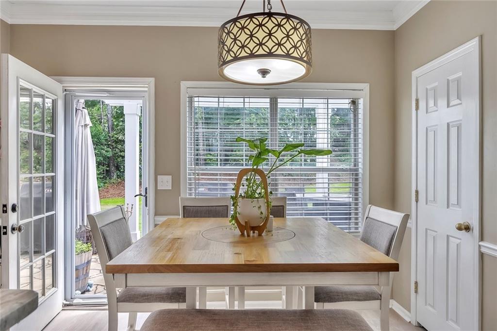 225 Ruby Forest Parkway, Suwanee, Georgia image 15