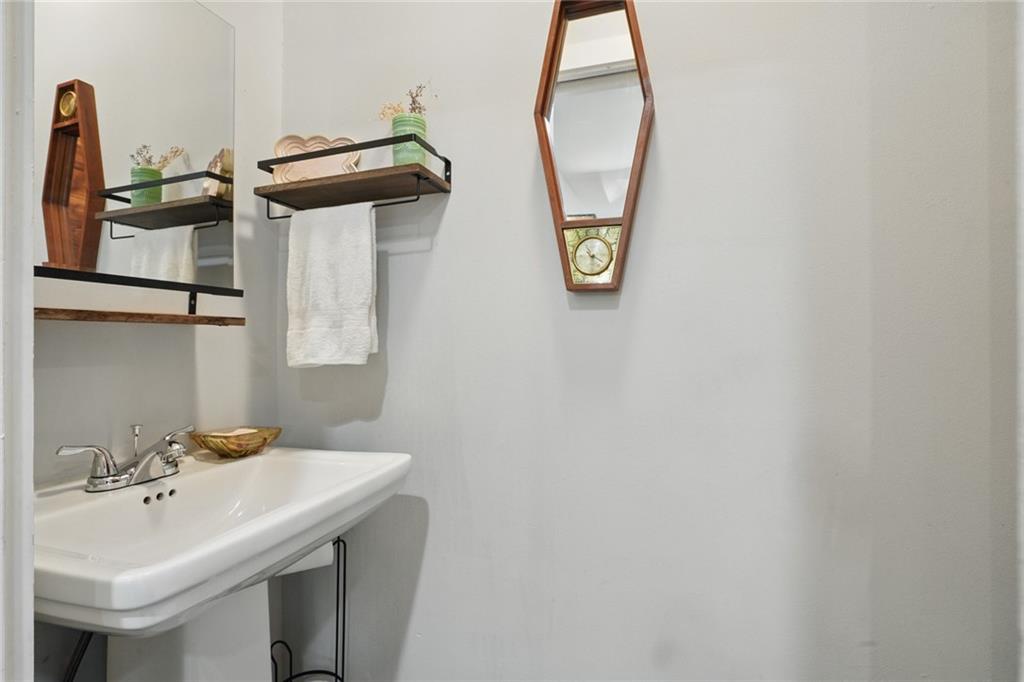 1124 Larosa Terrace, Atlanta, Georgia image 21